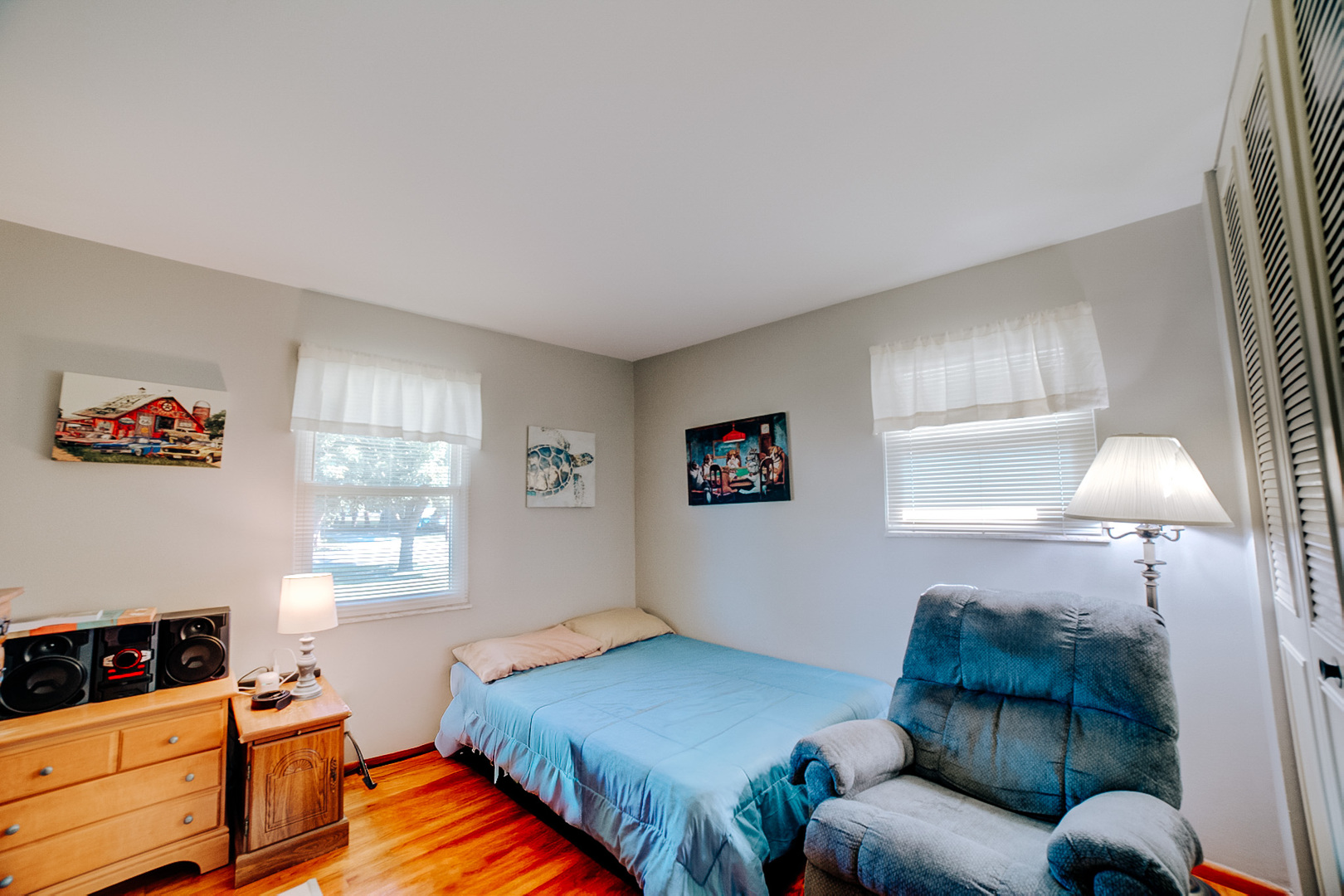 406 E Chestnut Street Property Photo 35