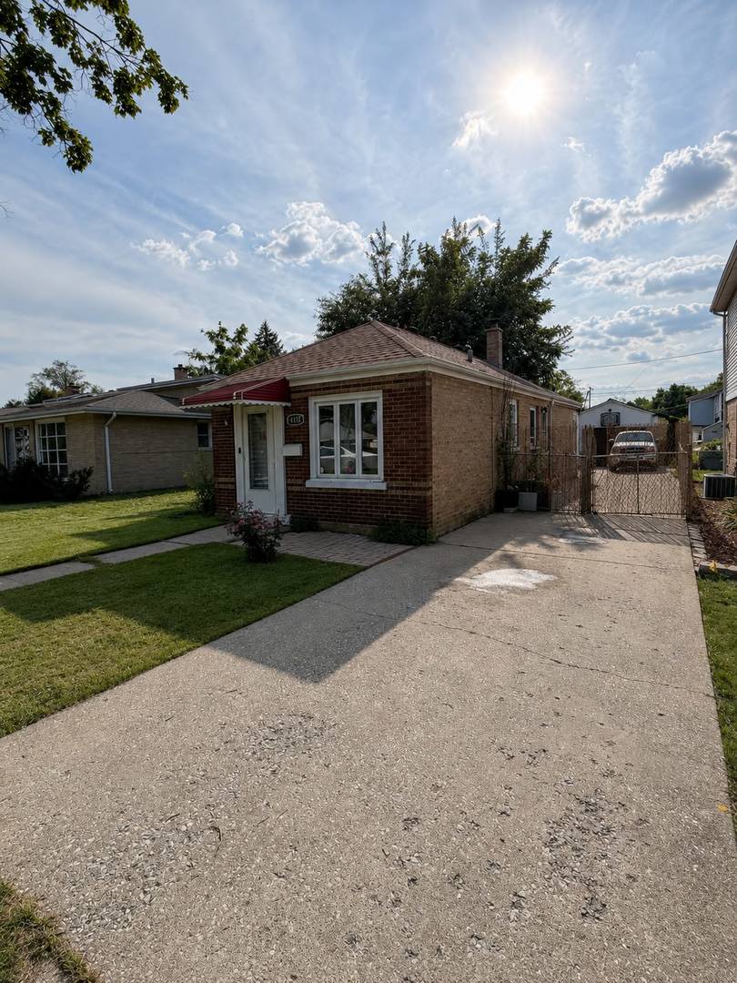 4418 Madison Avenue Property Photo 3