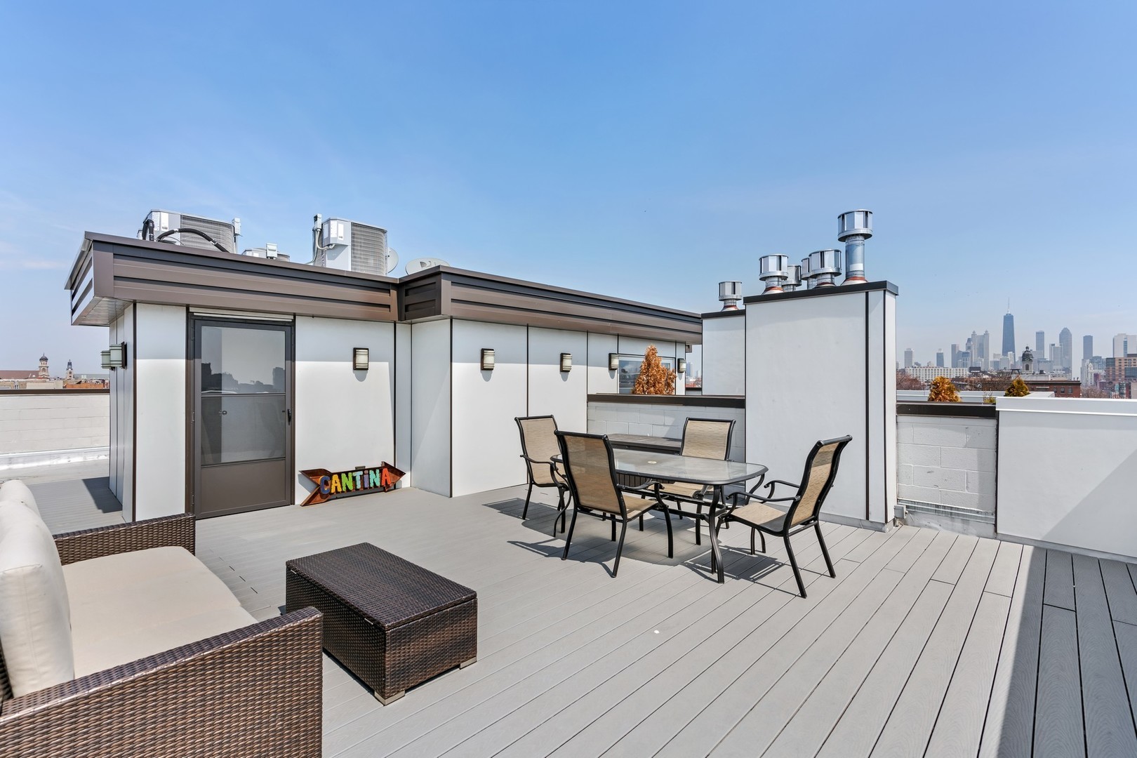 1404 W Chicago Avenue 4 Property Photo 20