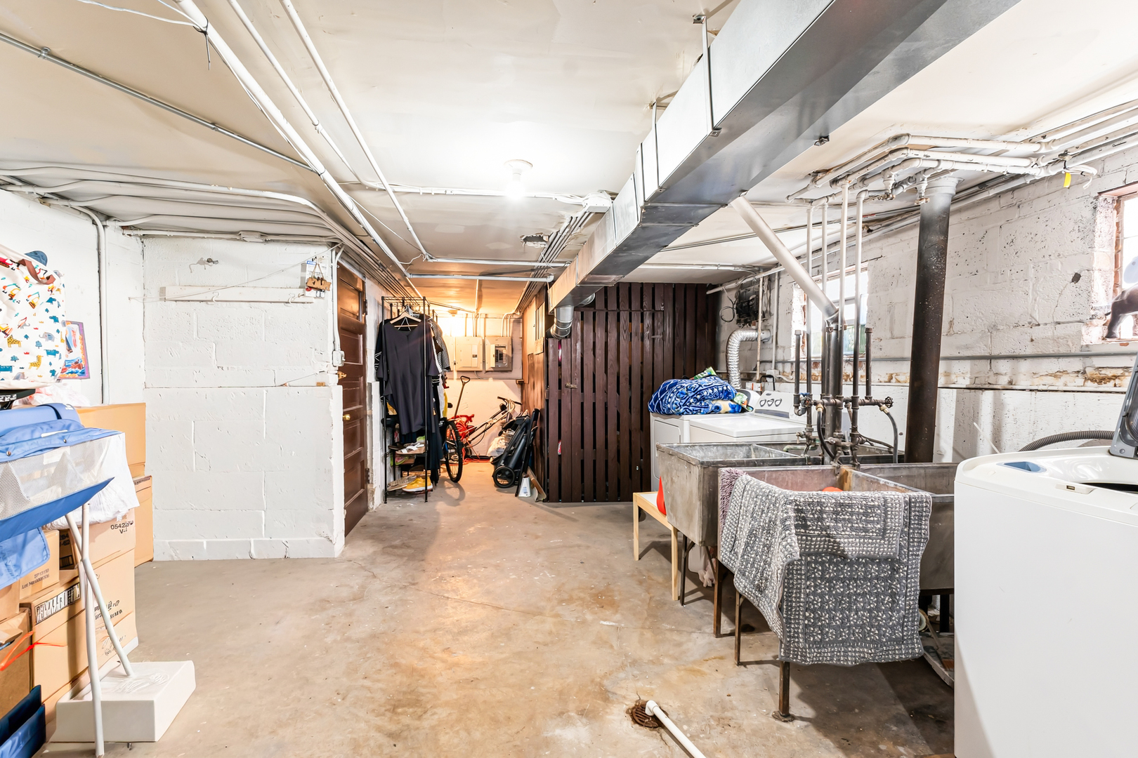 5342 N California Avenue 2n Property Photo 13