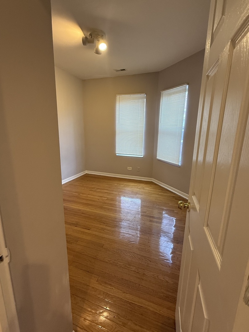 8154 S Drexel Avenue 3e Property Photo 13