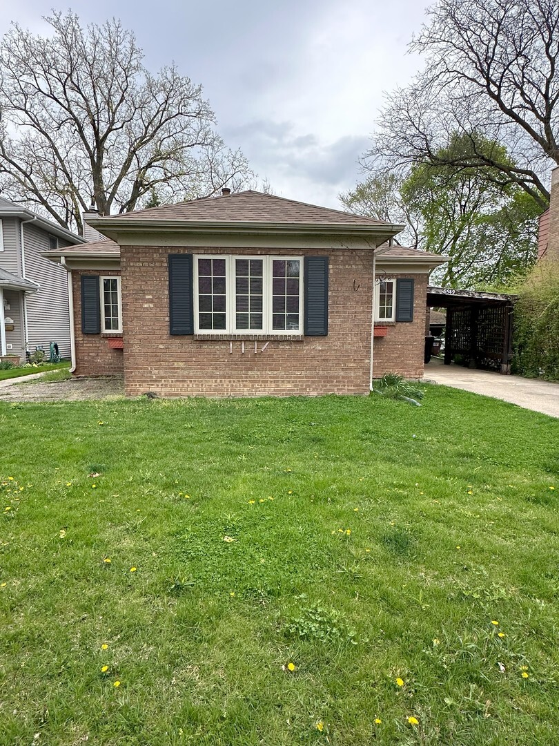 18549 Dundee Avenue Property Photo 1