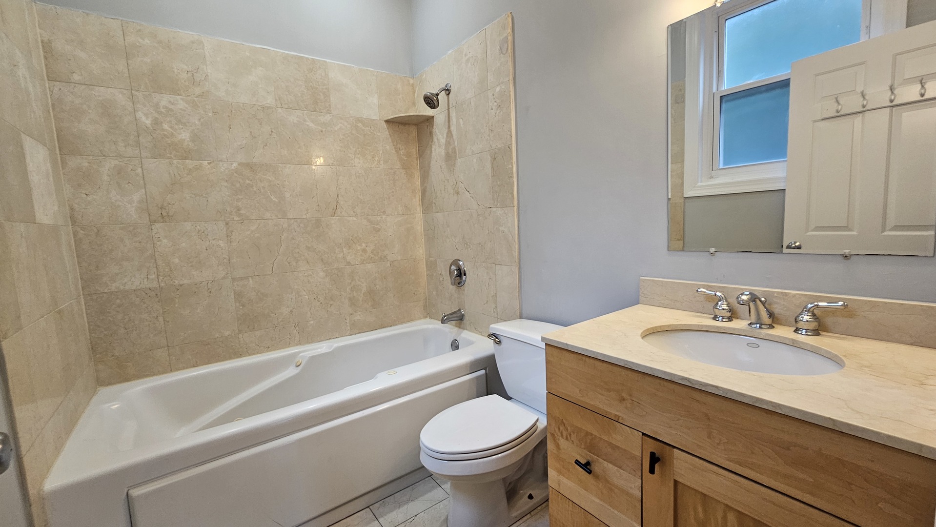 509 N Hartland Court 1s Property Photo 17