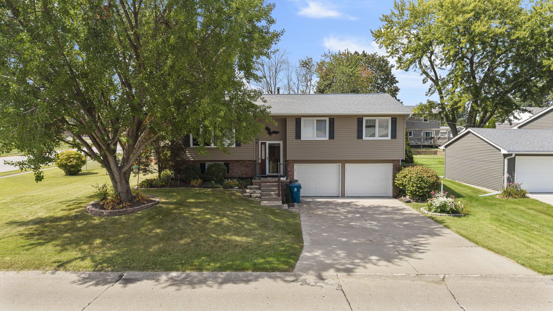 2957 9 1/2 Street Property Photo 5