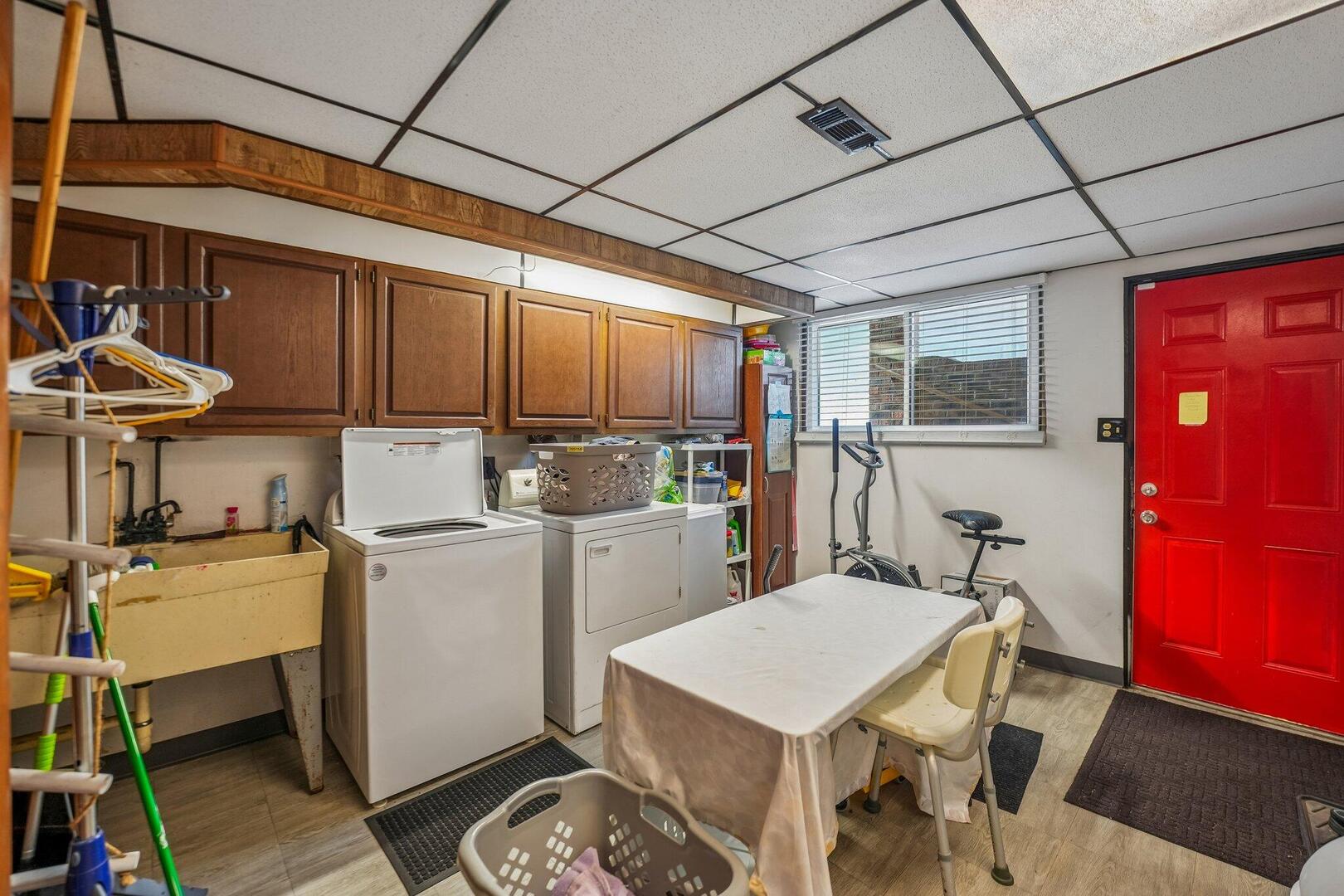 17808 S Hickory Street Property Photo 19