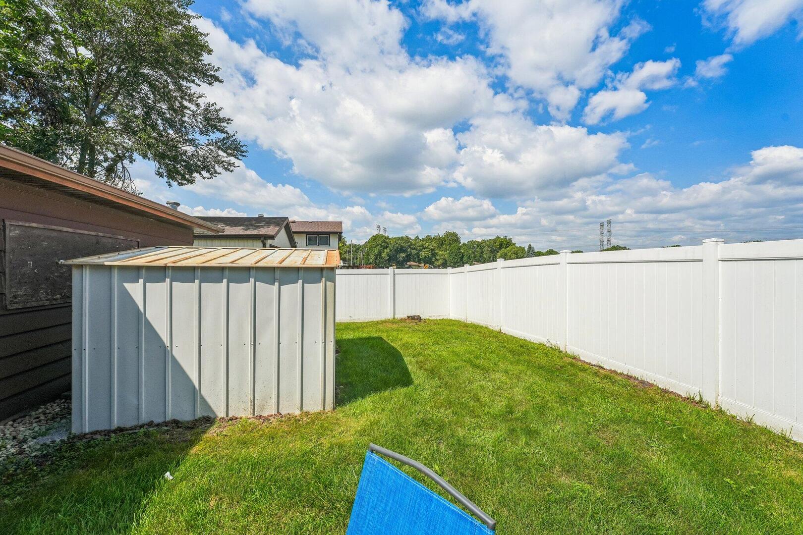 17808 S Hickory Street Property Photo 22