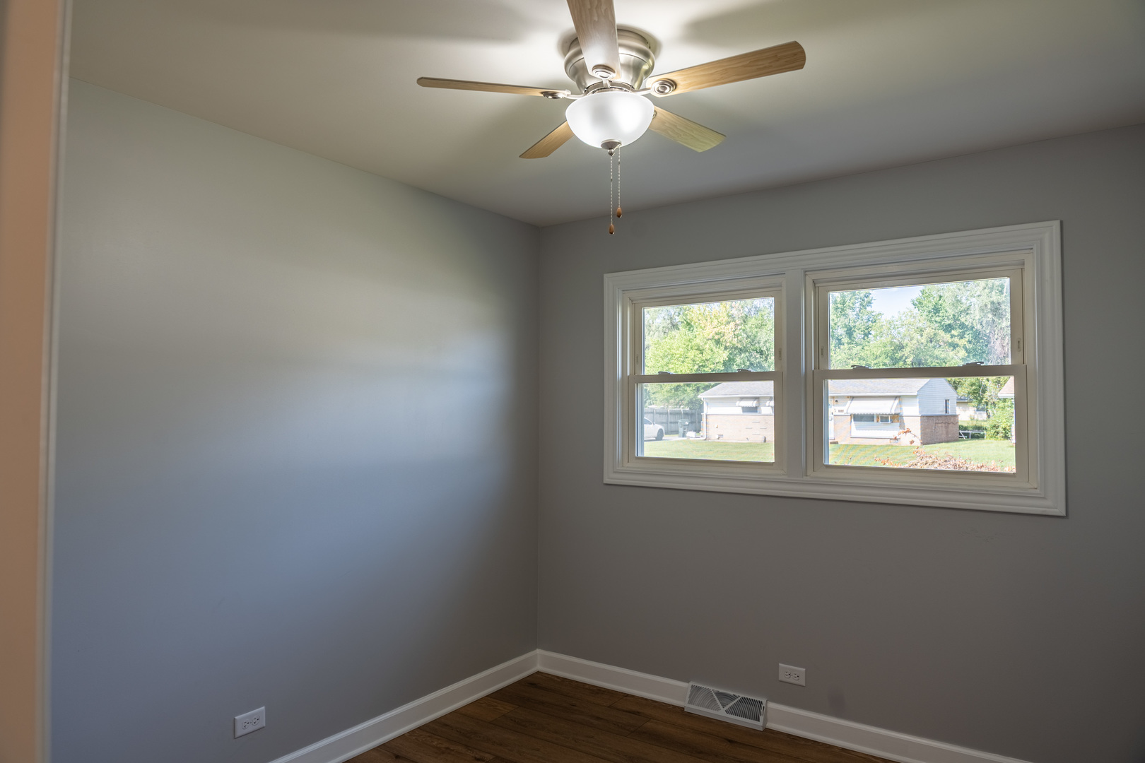 16419 Oxford Drive Property Photo 11
