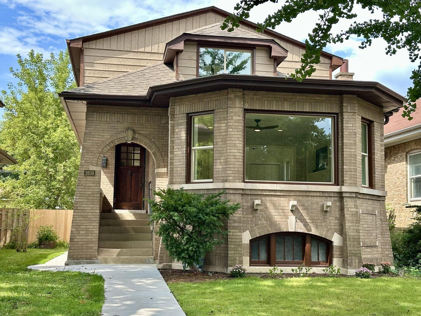 2638 N Central Park Avenue Property Photo 1