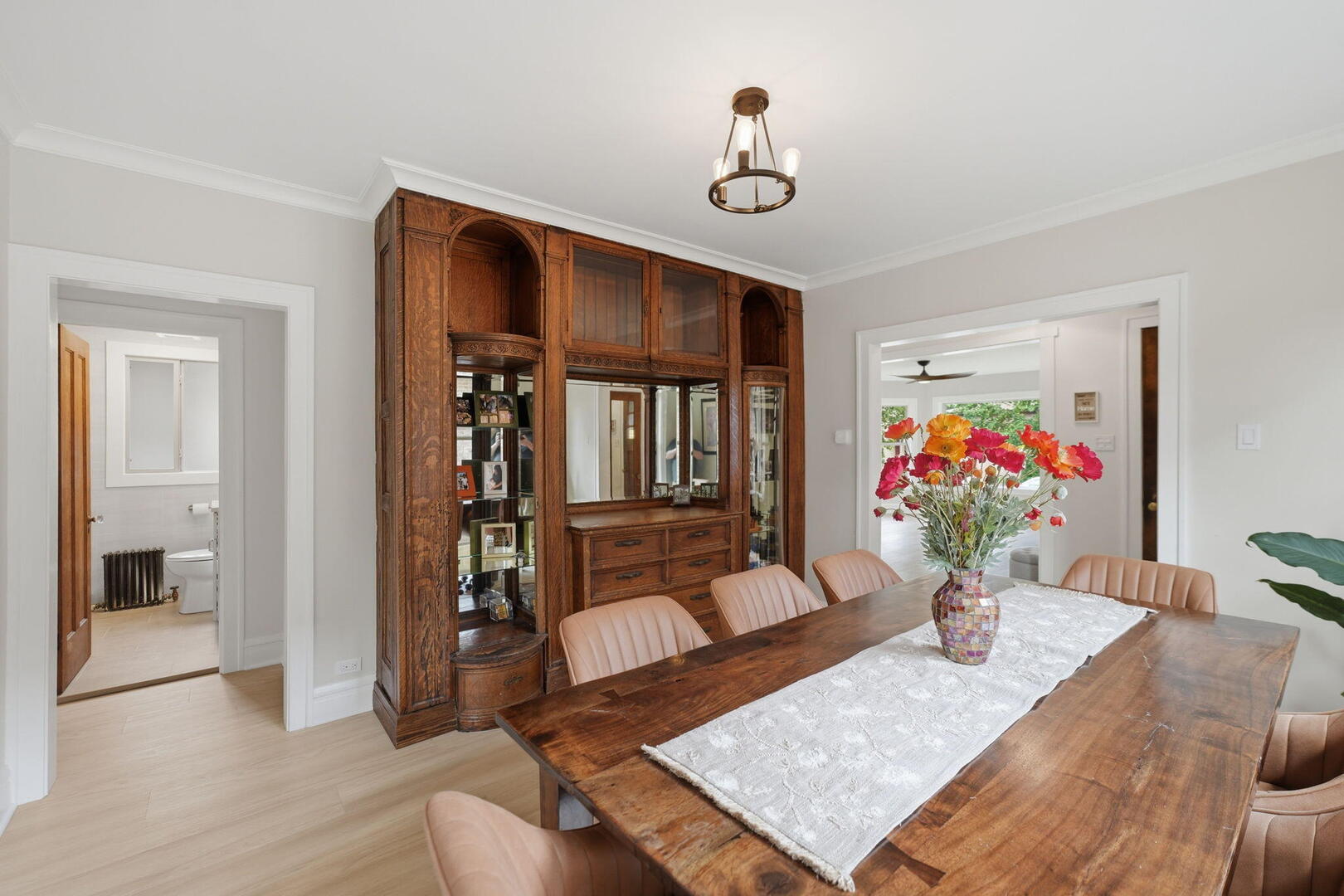 2638 N Central Park Avenue Property Photo 17