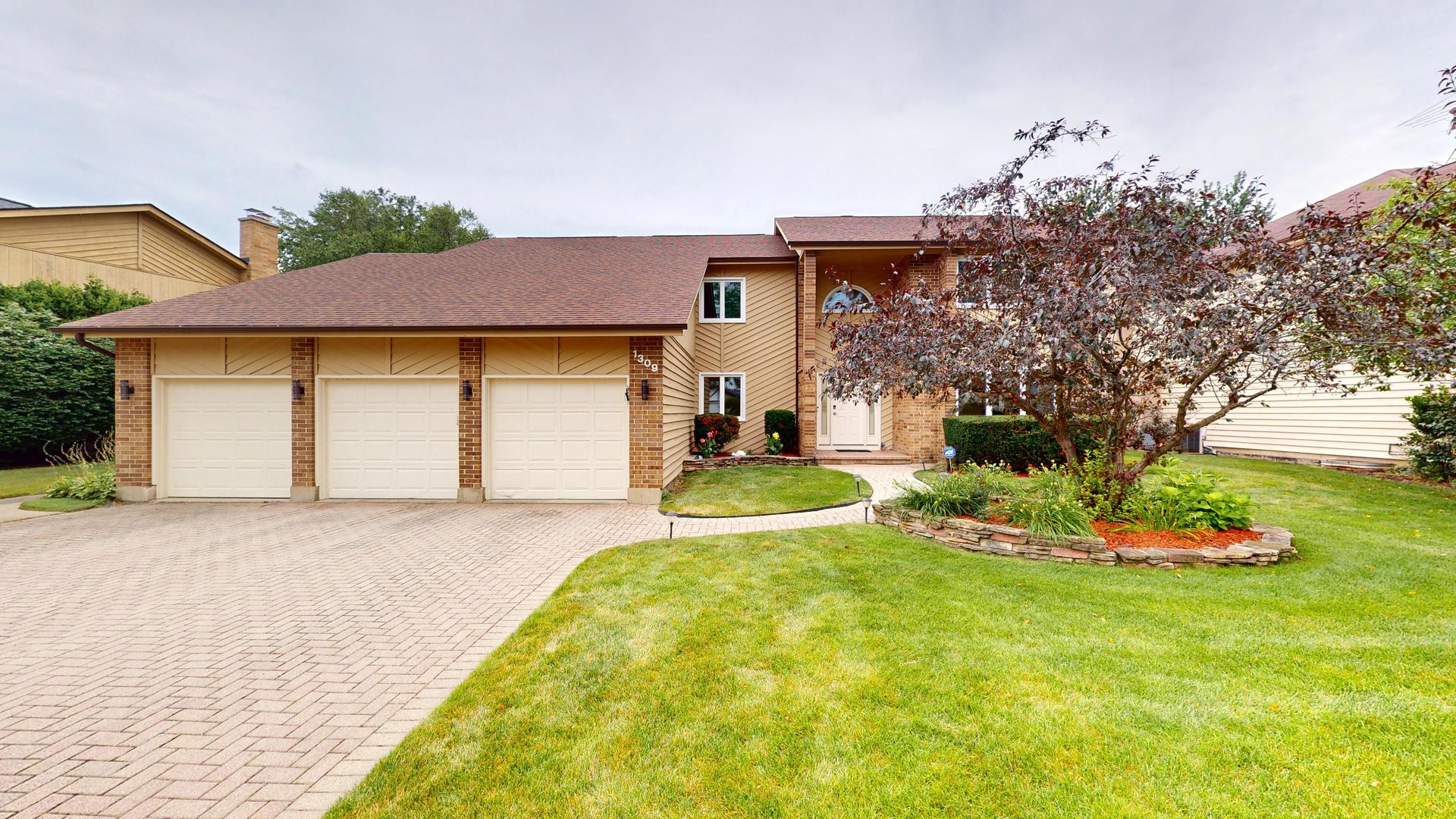 1309 Witney Lane Property Photo 1