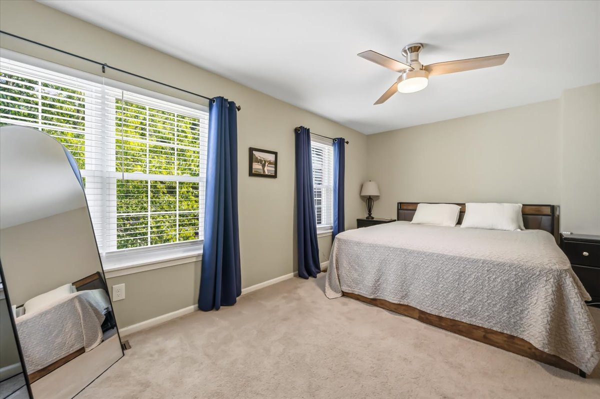 1342 Arlington Court Property Photo 15