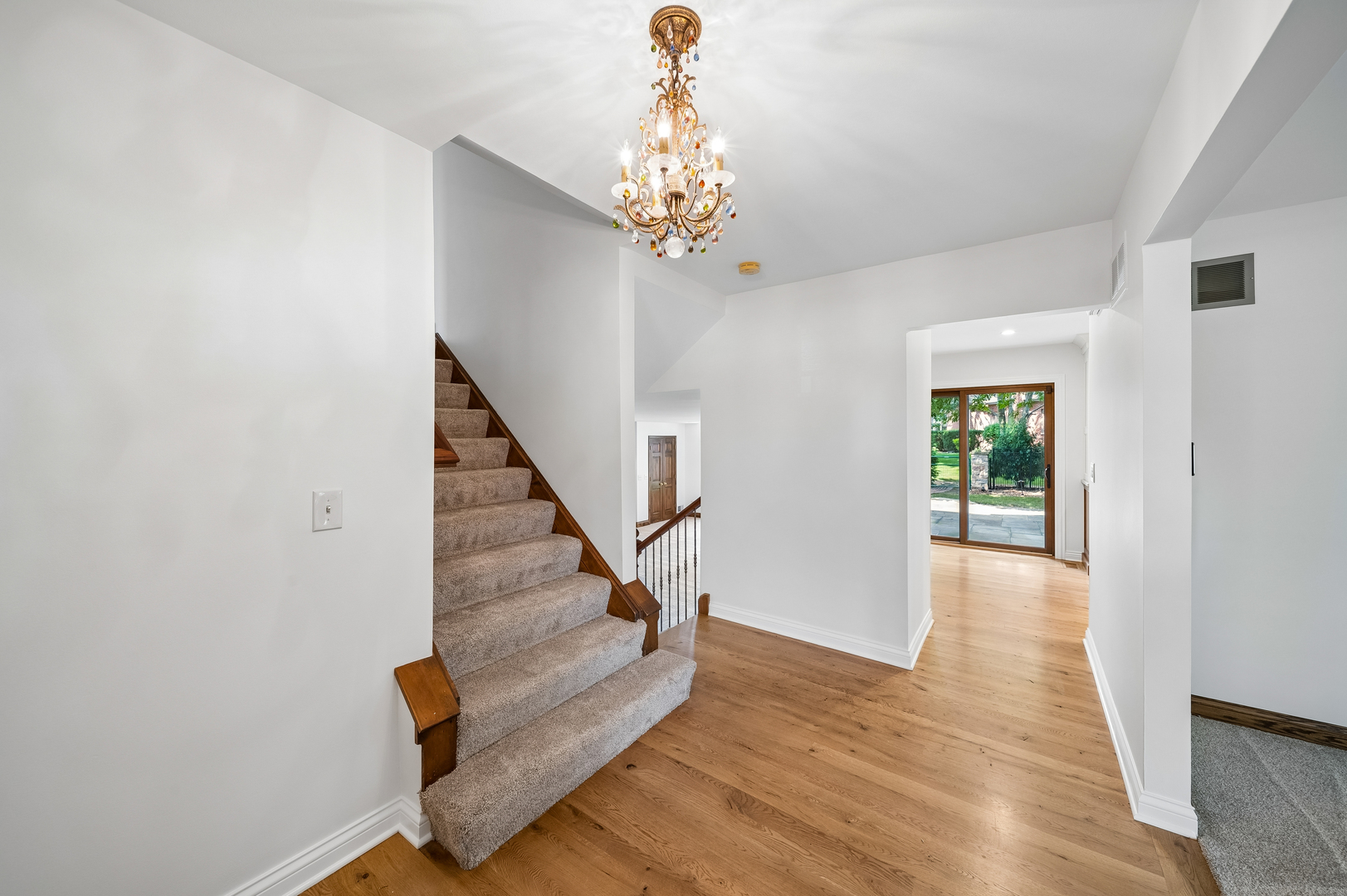 1441 E Hull Drive Property Photo 3