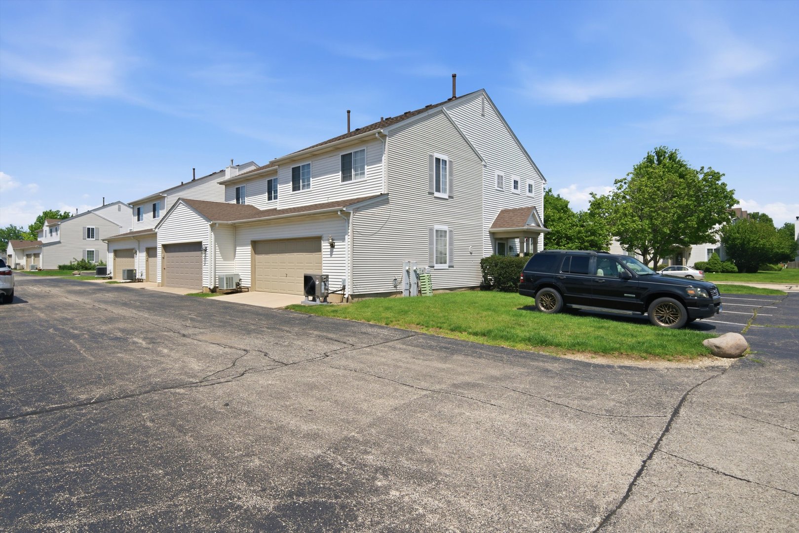 145 Azalea Circle Property Photo 4