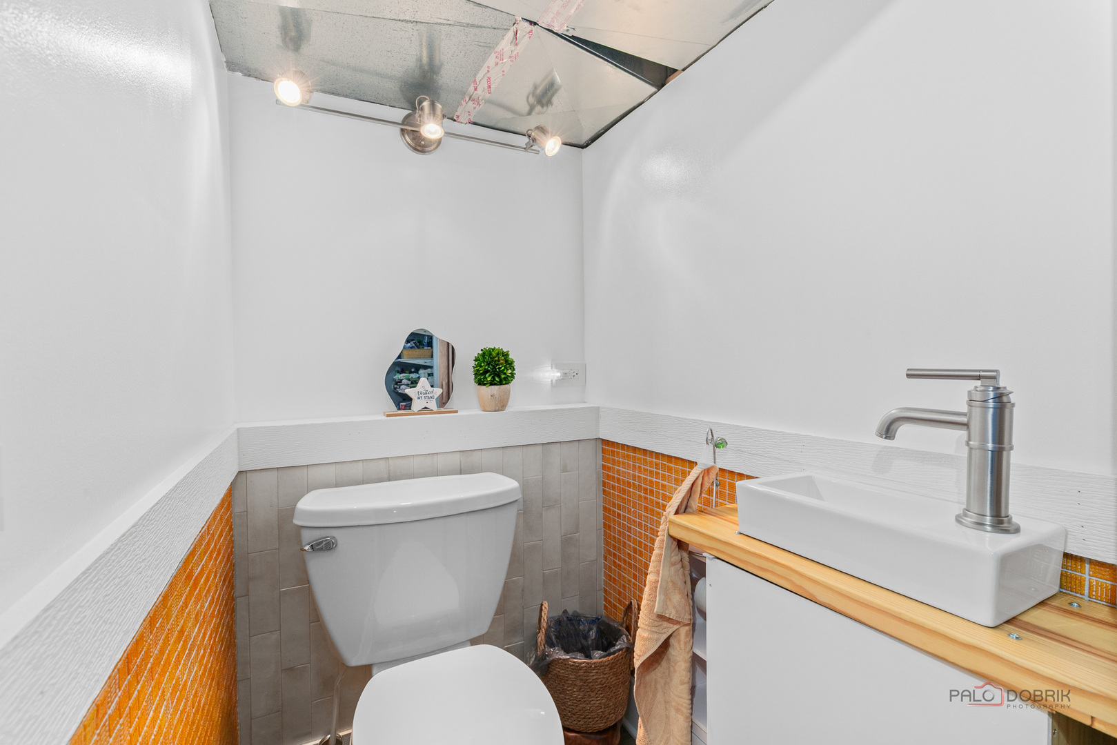 4448 N Tripp Avenue Property Photo 39
