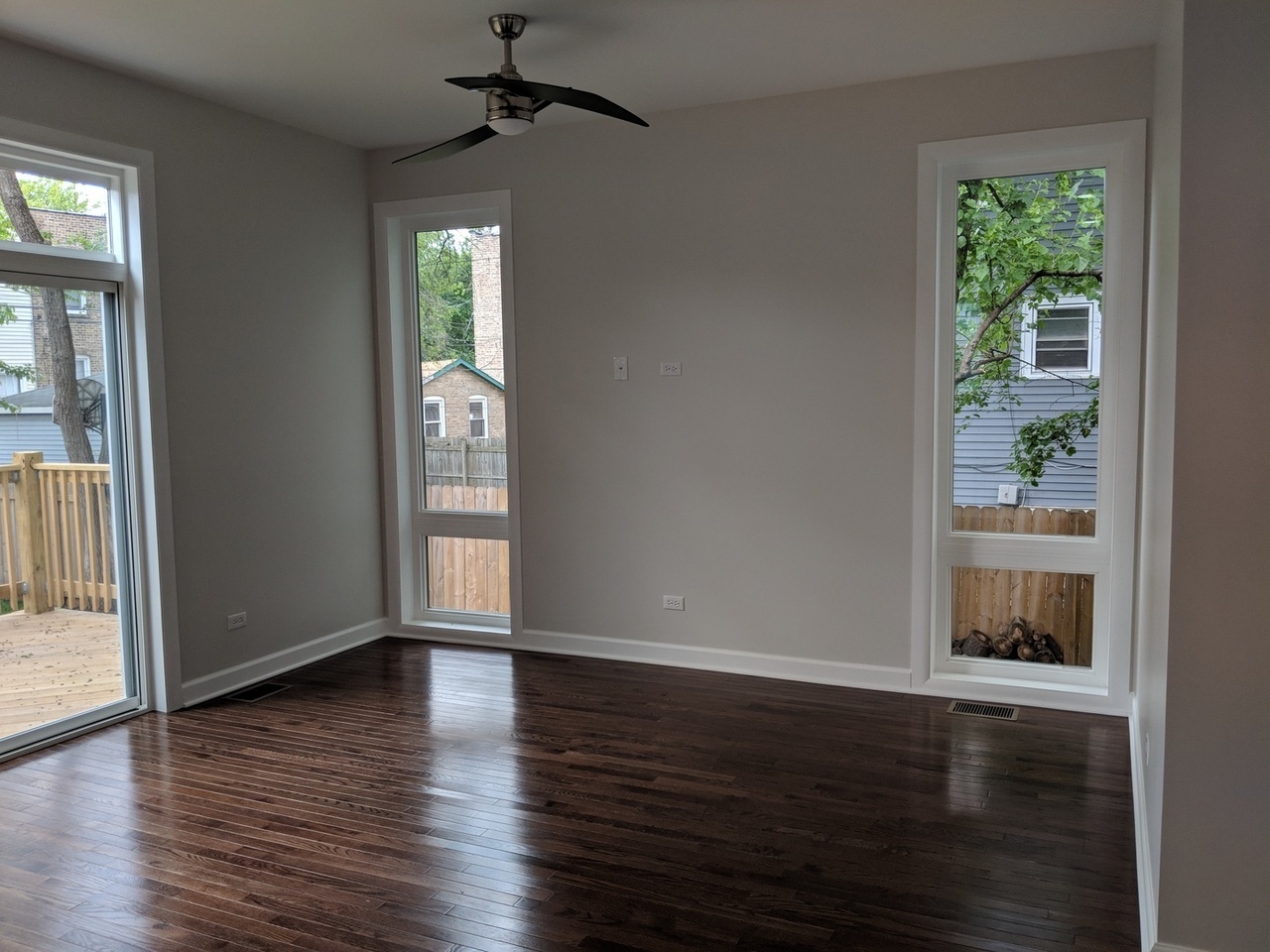 2146 N Kilpatrick Avenue Property Photo 6