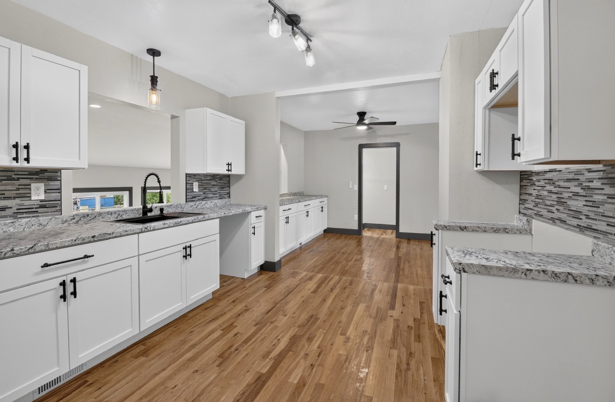315 9th Avenue Property Photo 11