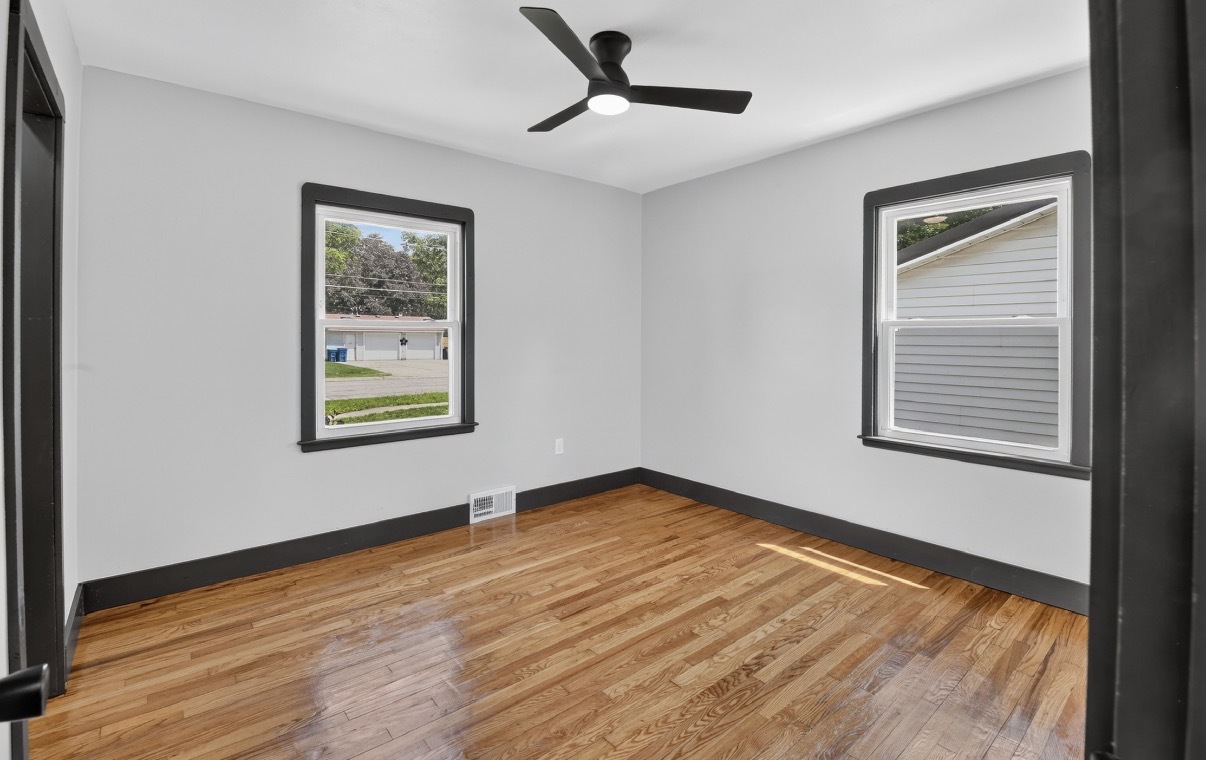 315 9th Avenue Property Photo 24