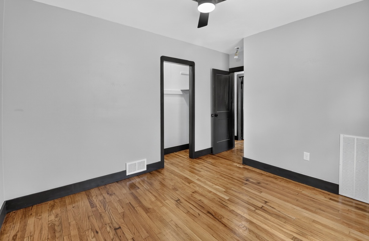 315 9th Avenue Property Photo 27