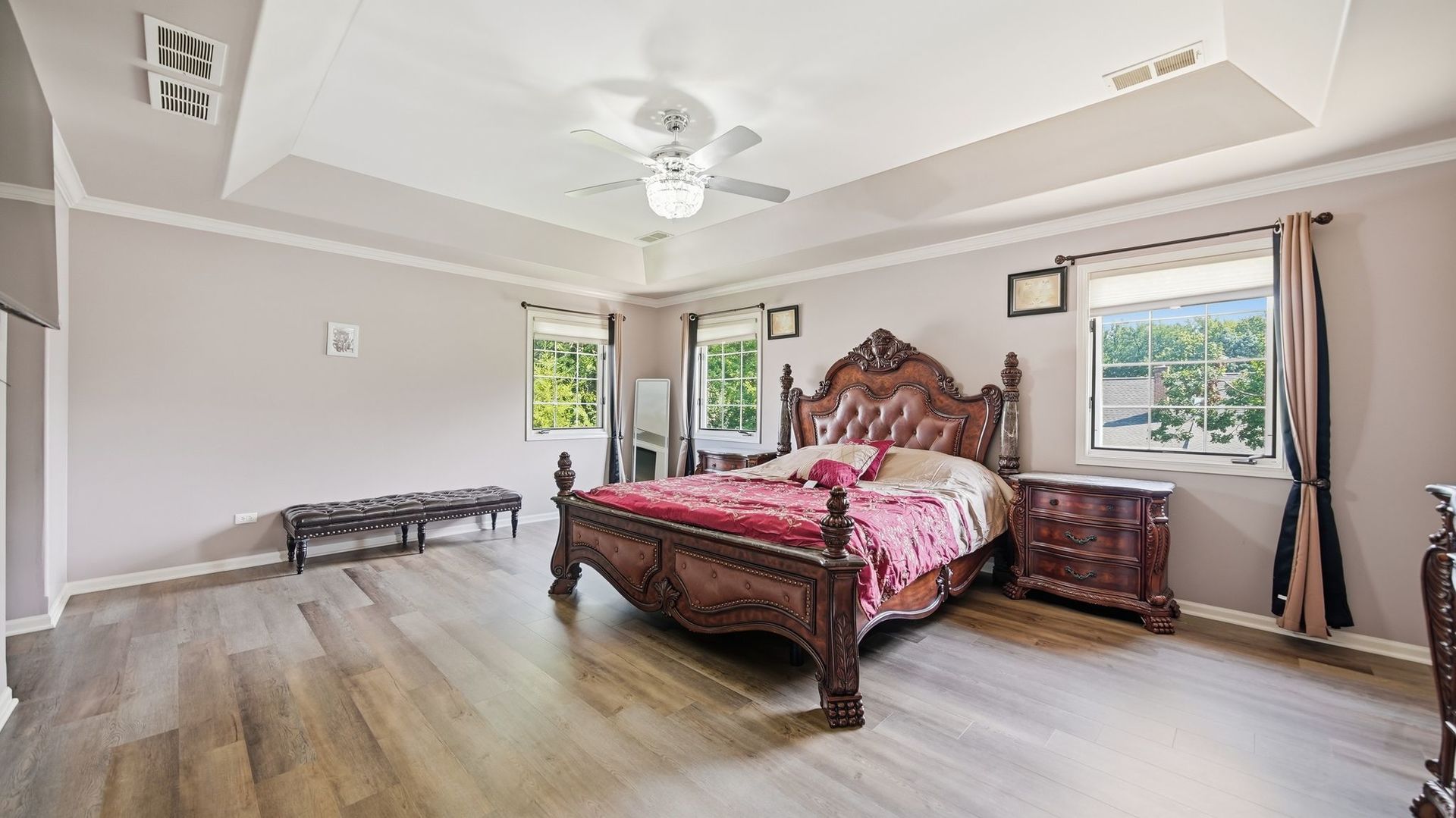 12752112 Property Photo 18