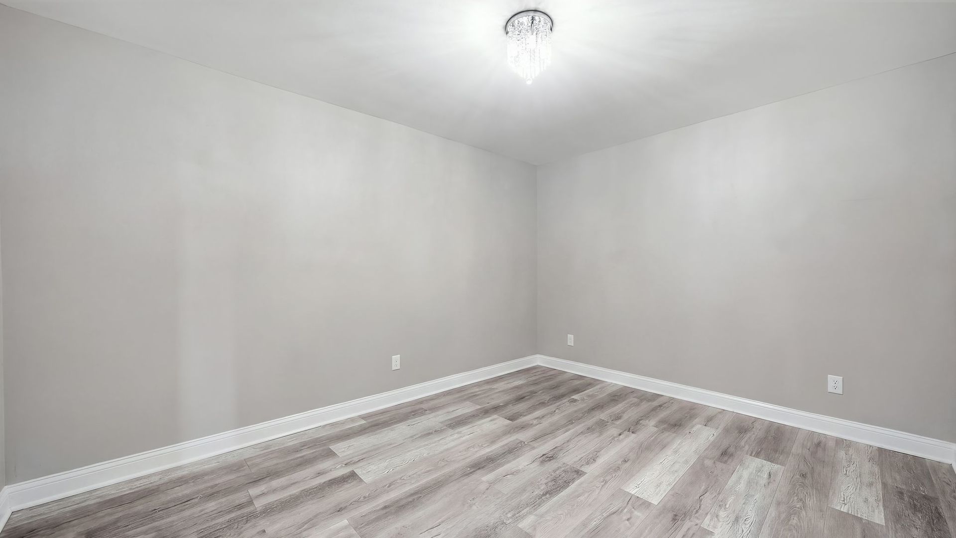 12752112 Property Photo 31