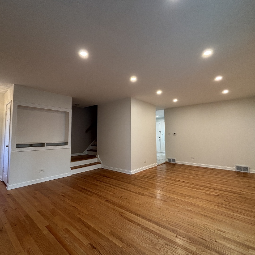 2500 W Birchwood Avenue A Property Photo 2