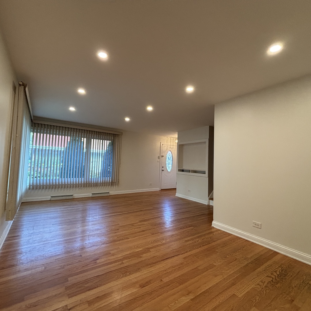 2500 W Birchwood Avenue A Property Photo 3