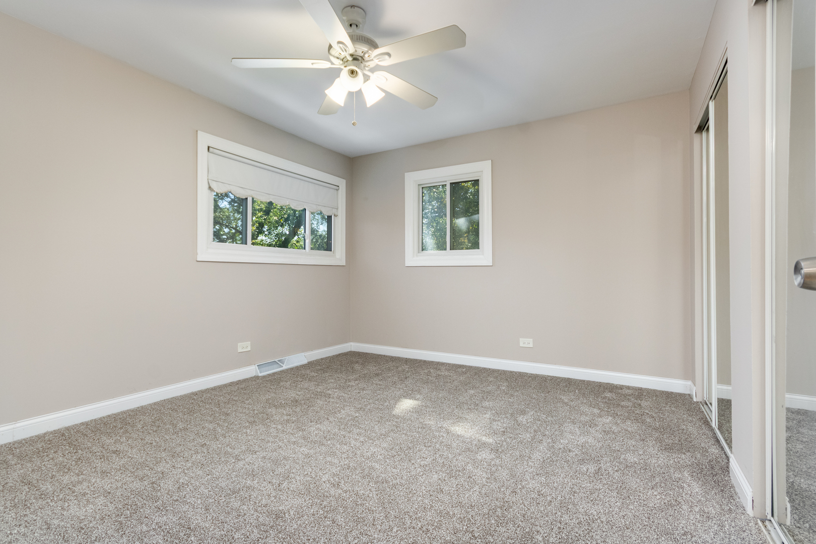 2500 W Birchwood Avenue A Property Photo 6