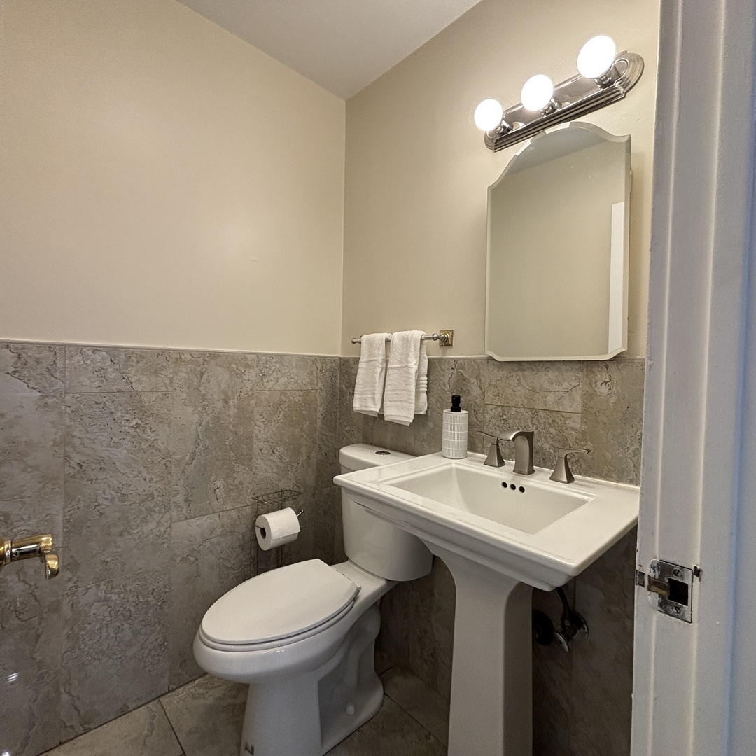 2500 W Birchwood Avenue A Property Photo 21