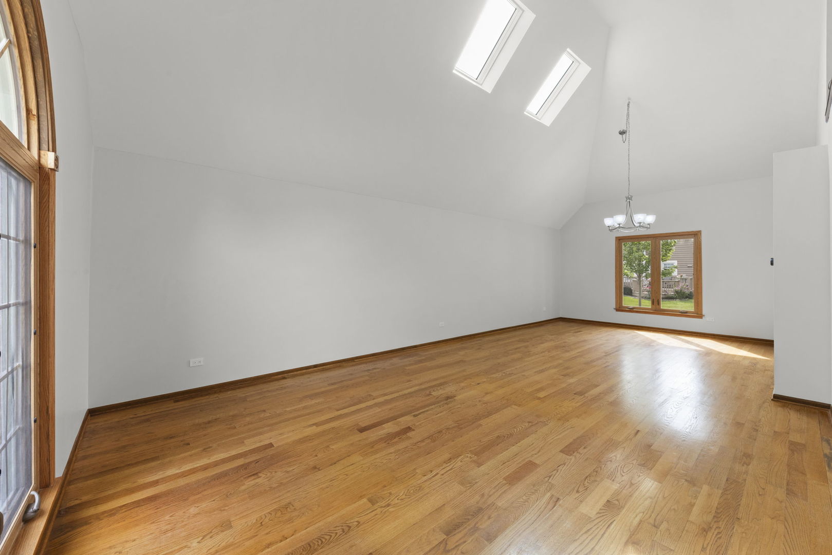 4532 Arbor View Drive Property Photo 5