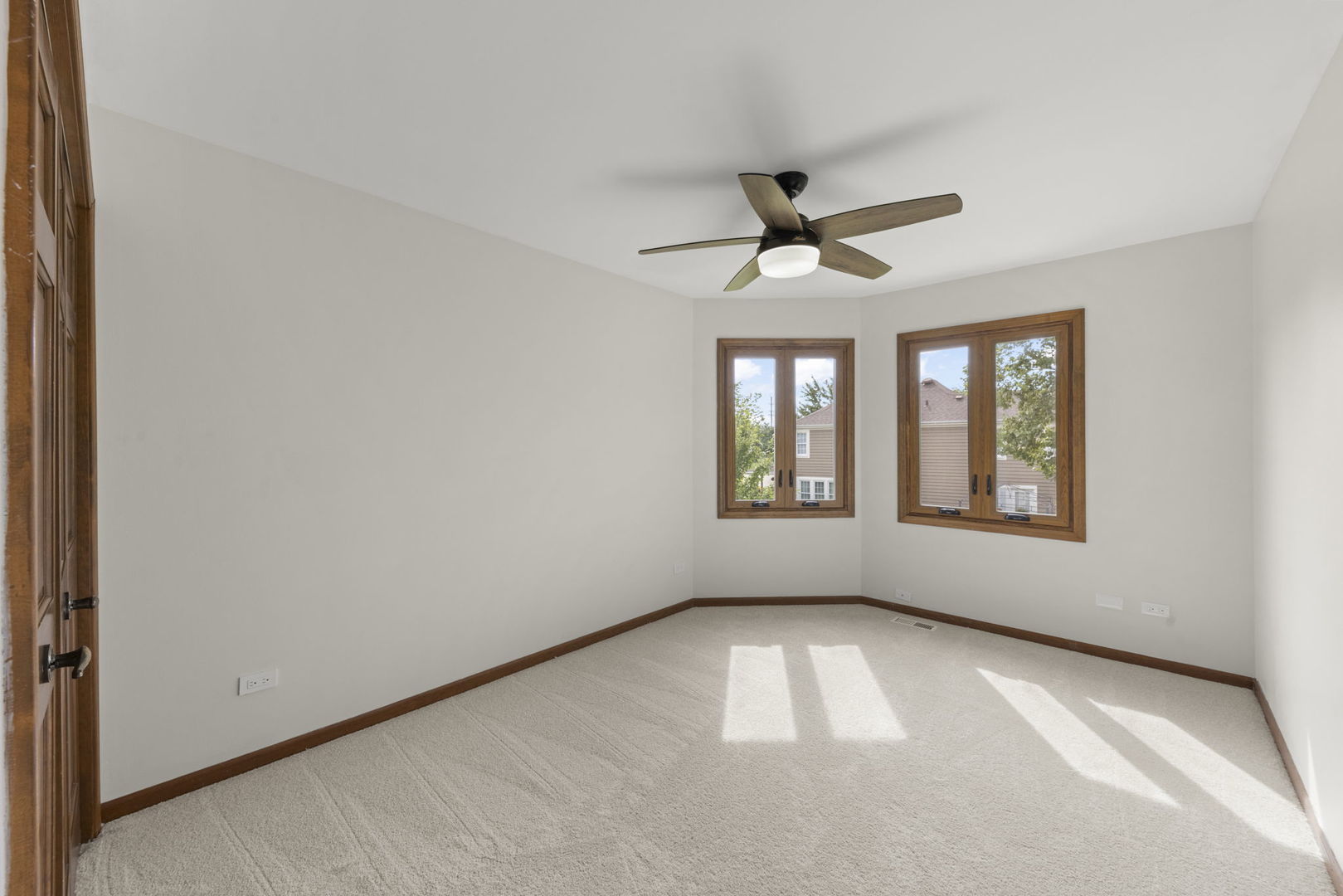 4532 Arbor View Drive Property Photo 20