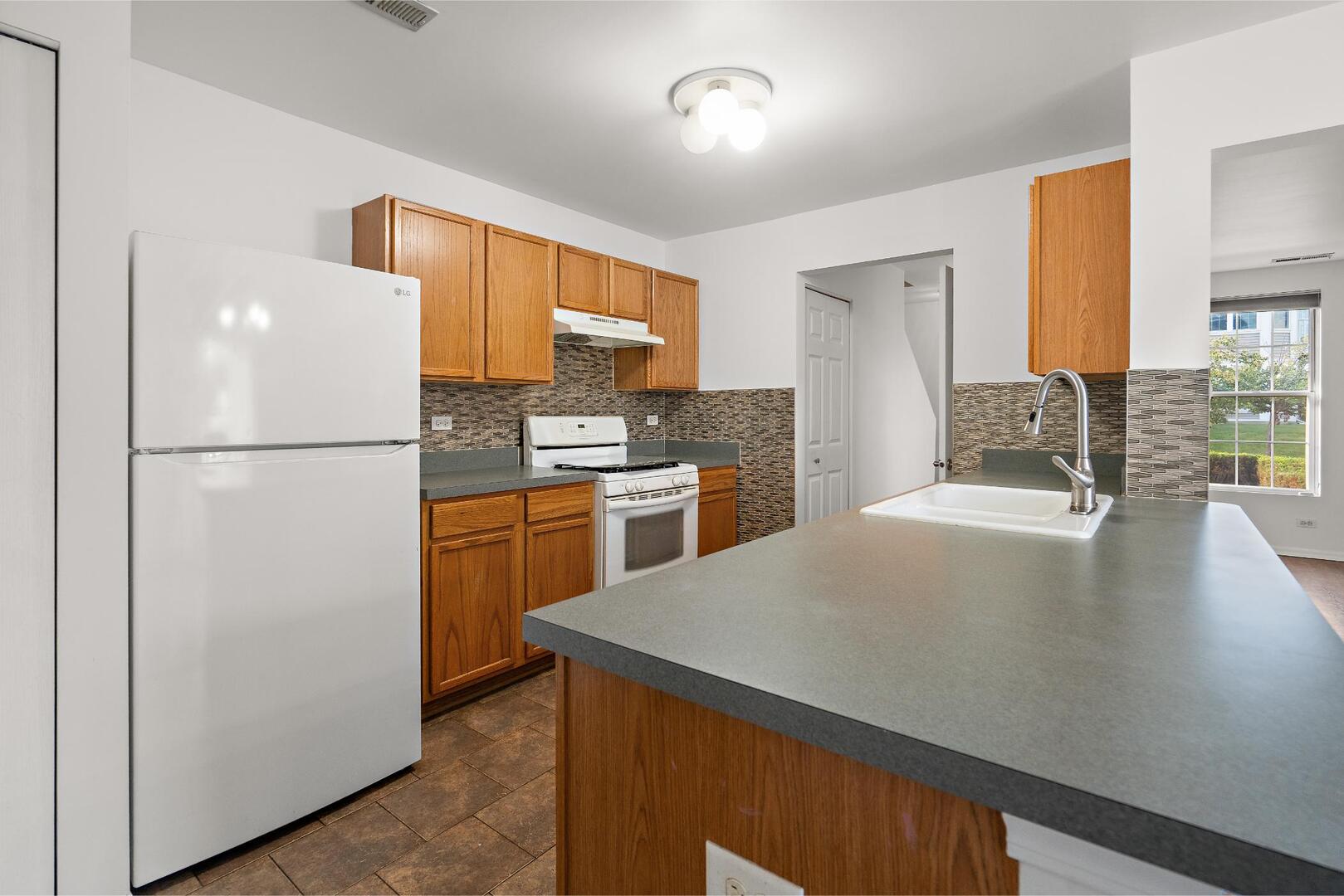 1651 Linden Park Lane Property Photo 7
