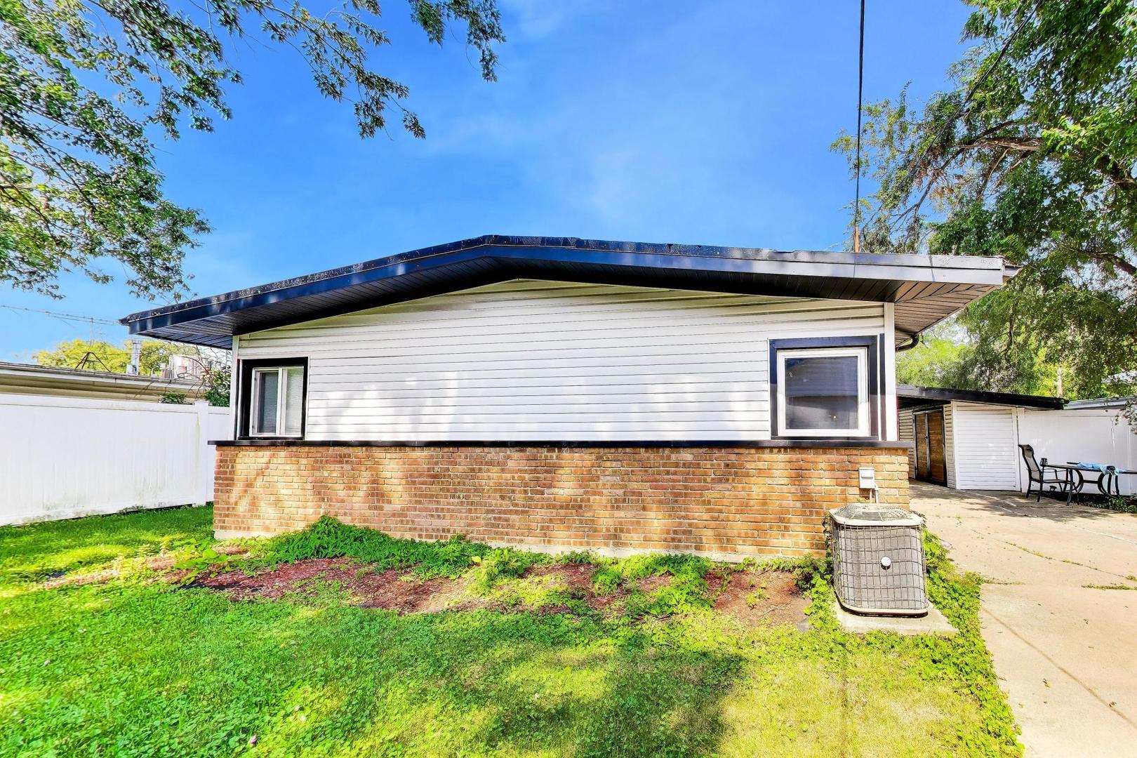 483 Talala Street Property Photo 24