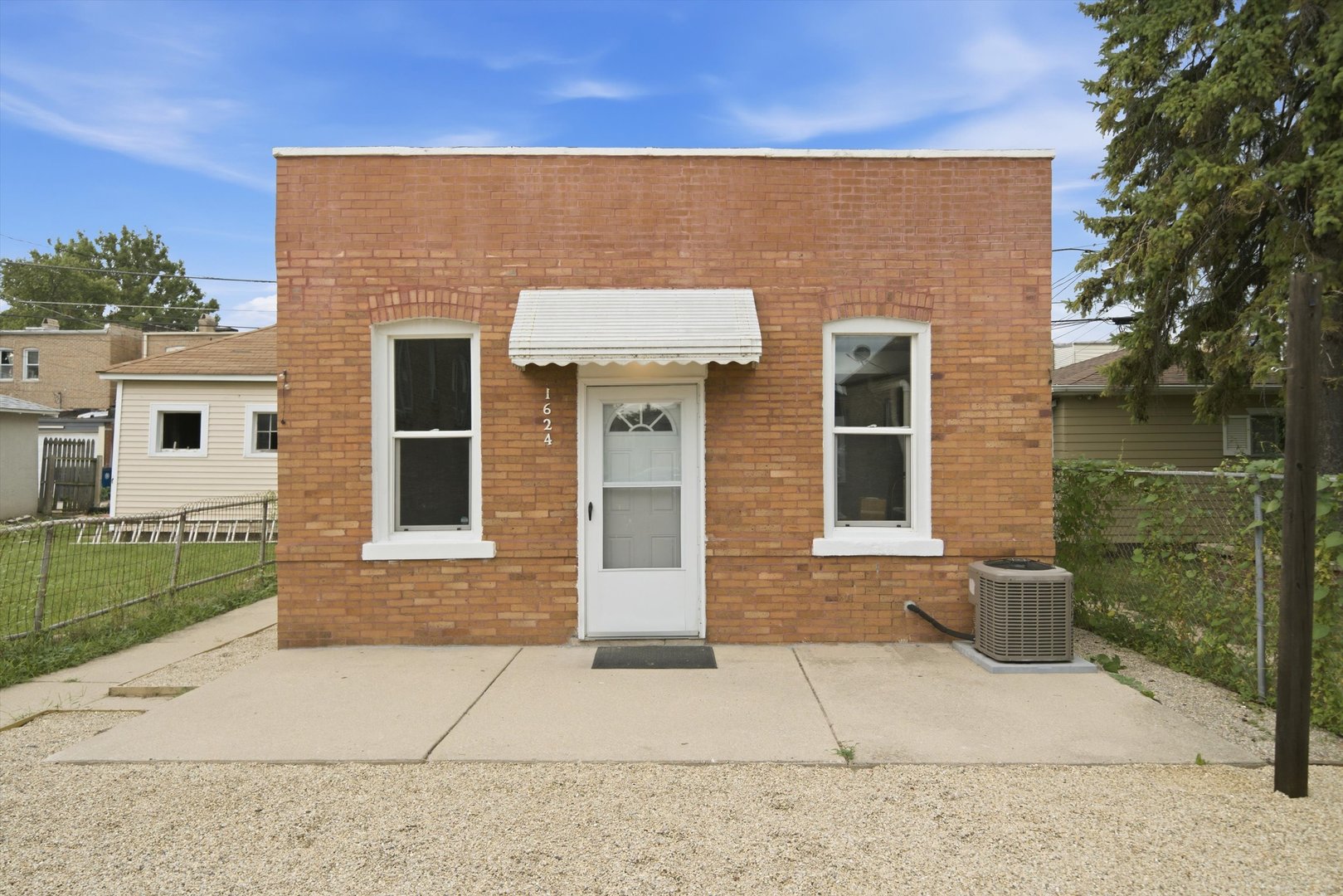 1624 S 59th Court Property Photo 1