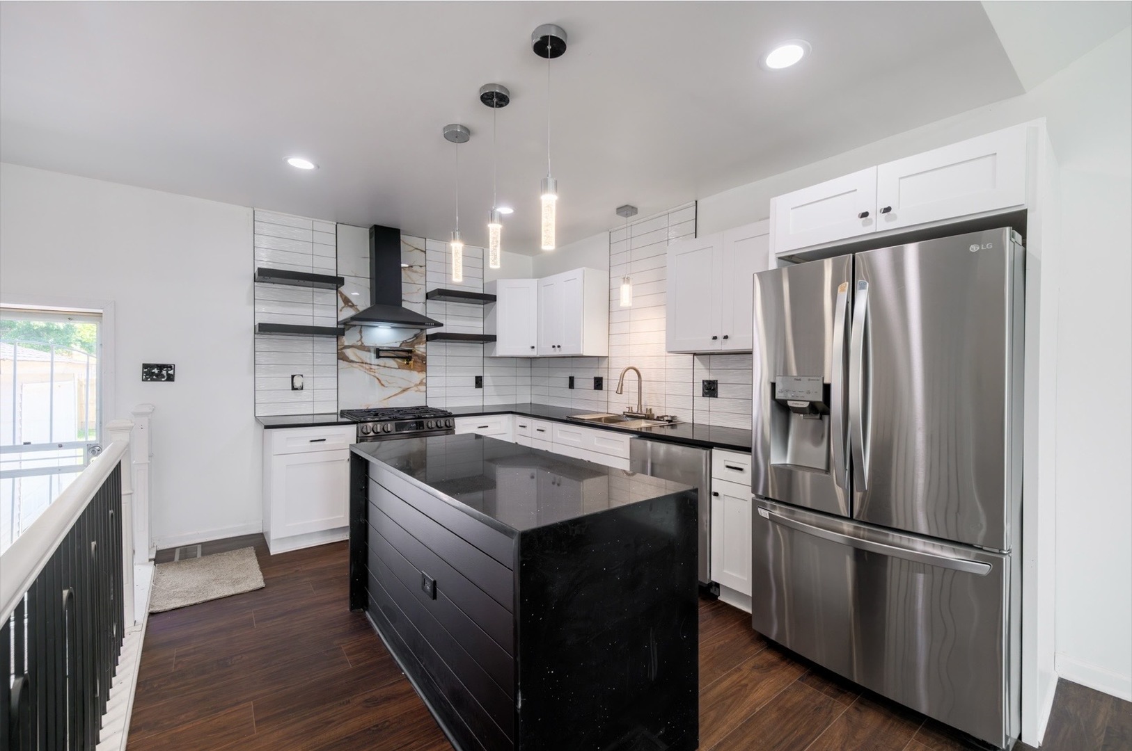 1300 Washington Street Property Photo 6