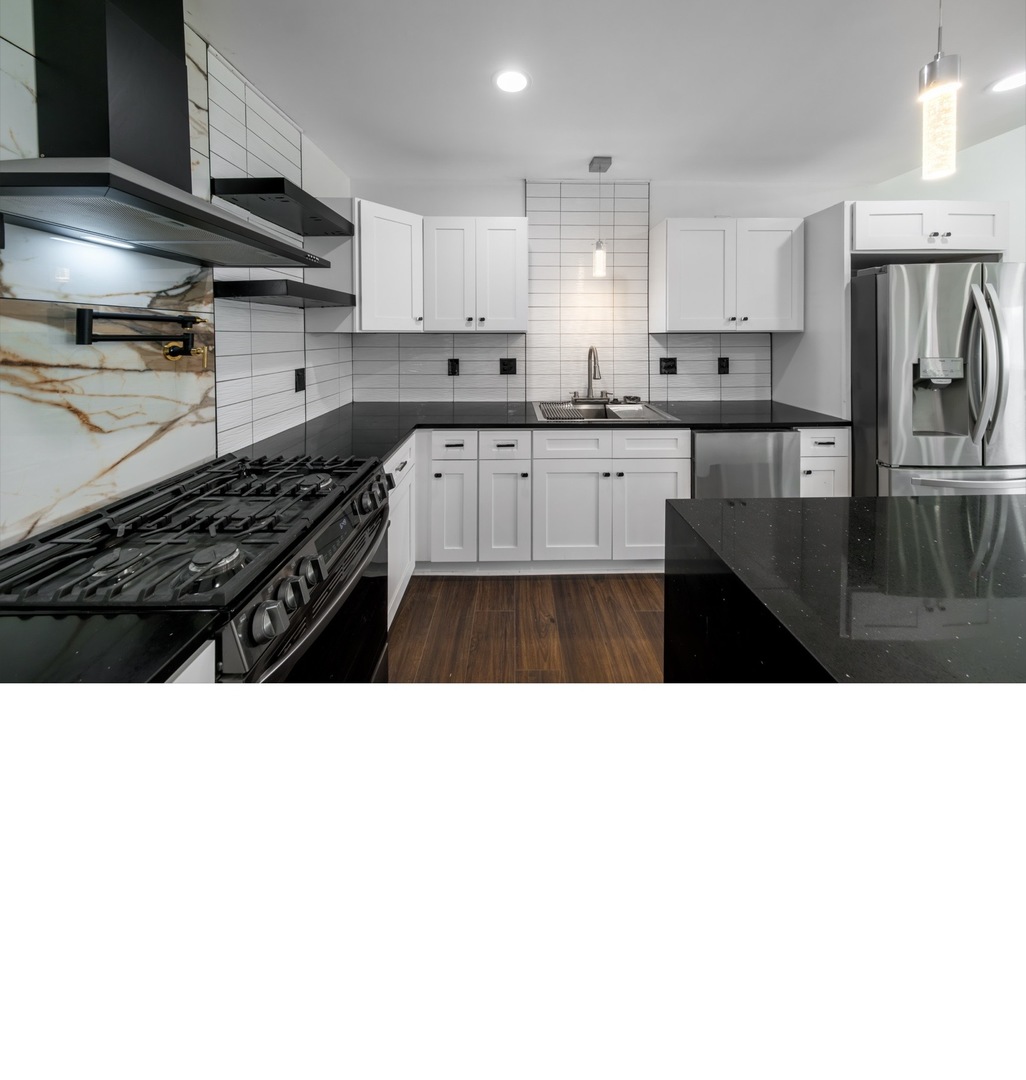 1300 Washington Street Property Photo 9
