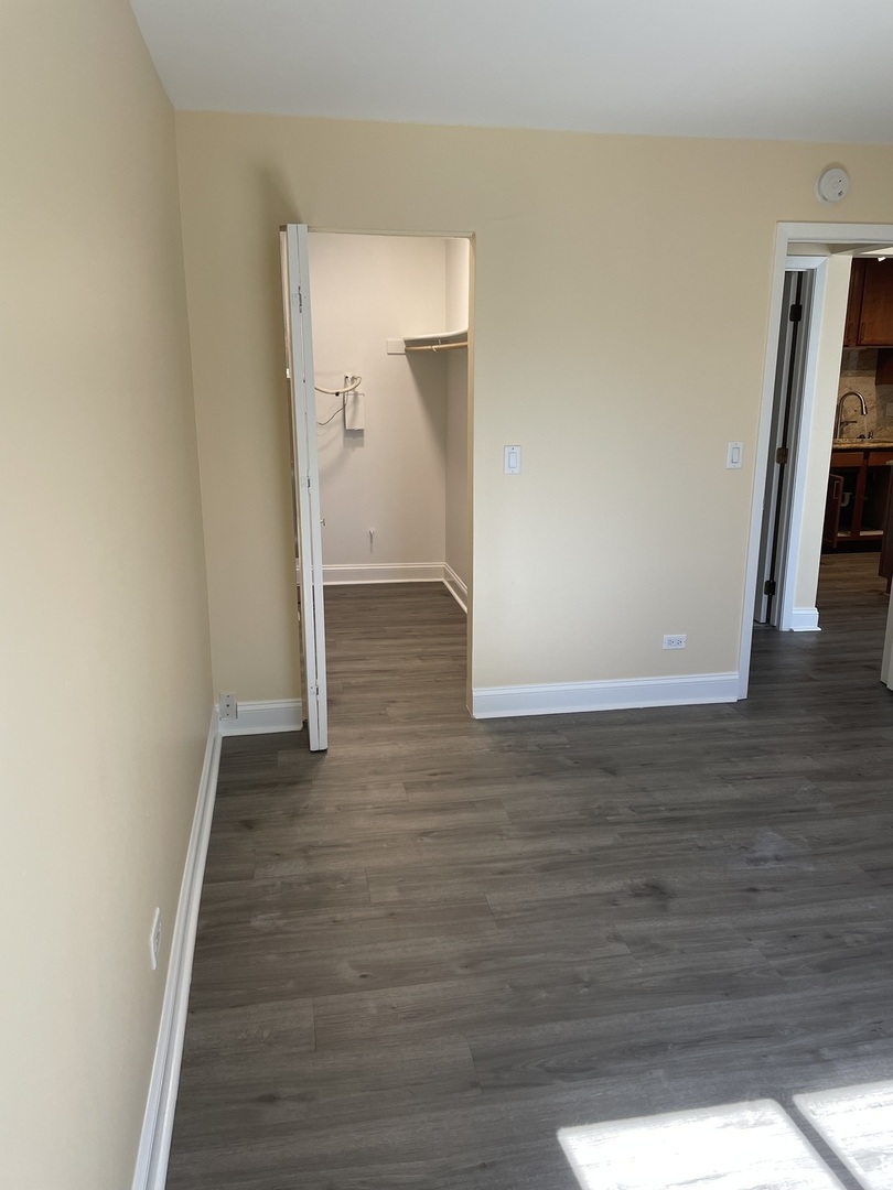 650 Perrie Drive 304 Property Photo 10