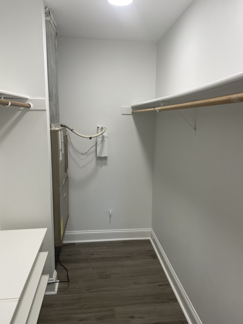 650 Perrie Drive 304 Property Photo 11