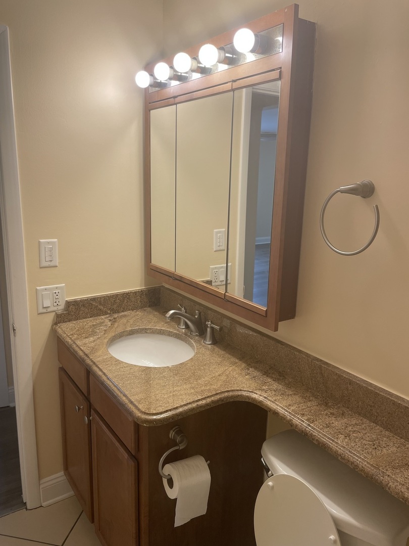 650 Perrie Drive 304 Property Photo 13