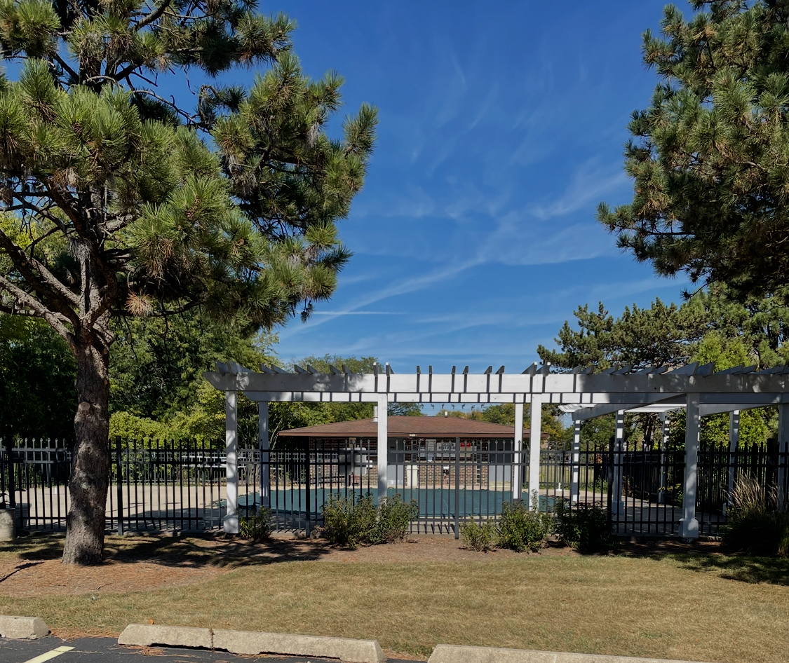 650 Perrie Drive 304 Property Photo 18