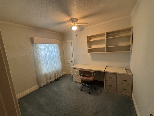 2726 Clarence Avenue Property Photo 10