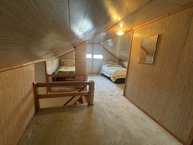 2726 Clarence Avenue Property Photo 15