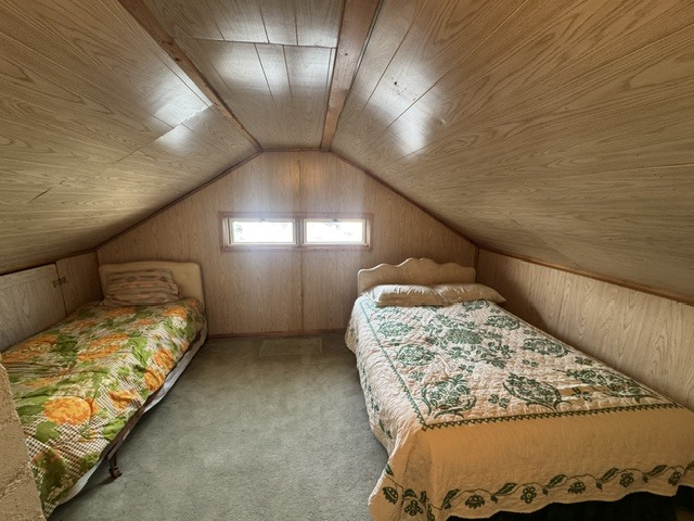 2726 Clarence Avenue Property Photo 17