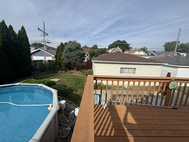2726 Clarence Avenue Property Photo 25
