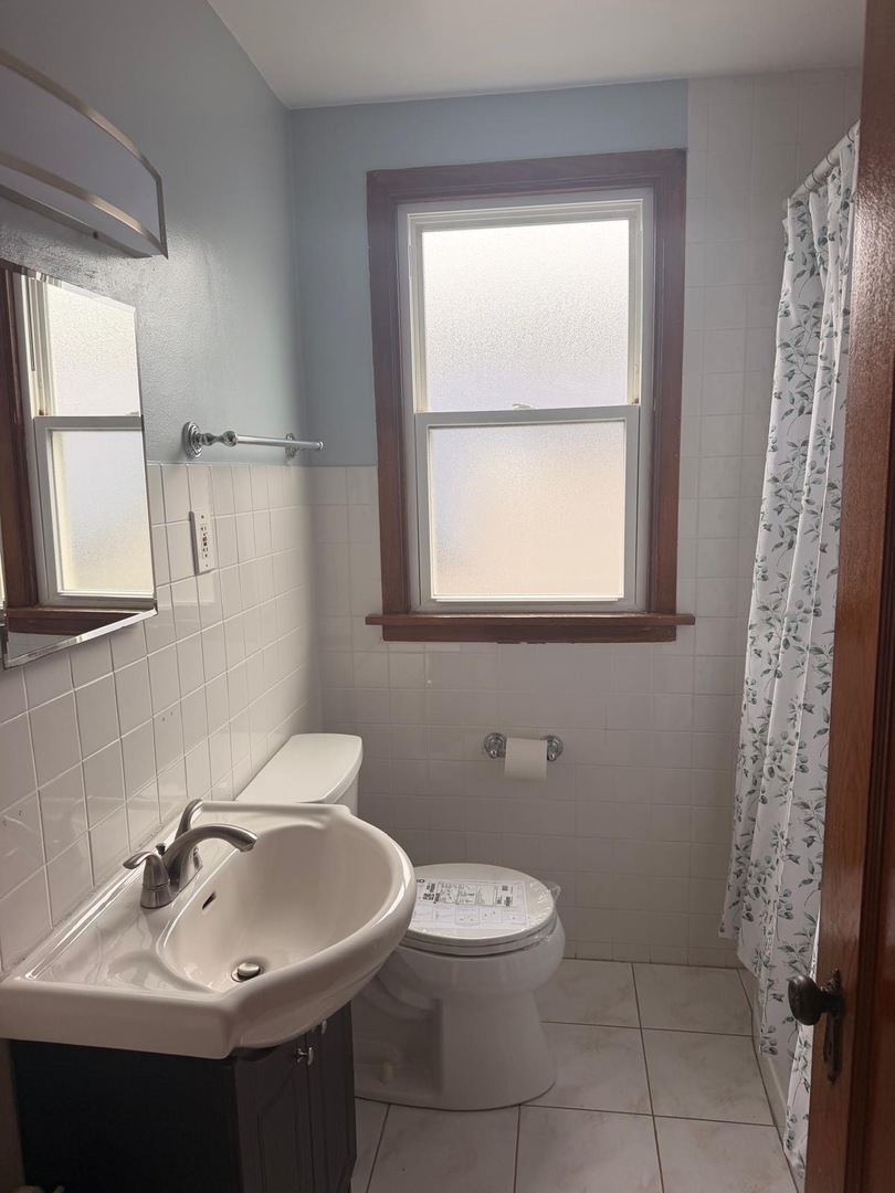 4314 N Menard Avenue 2 Property Photo 7