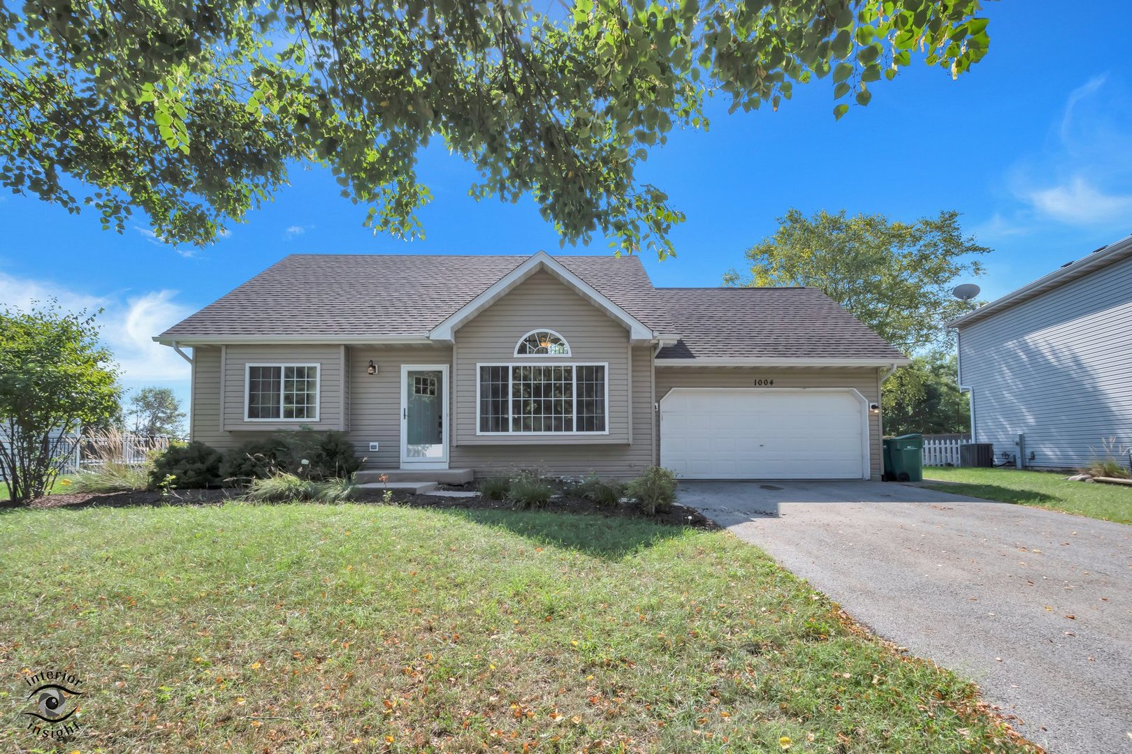 1004 Addleman Street Property Photo 1