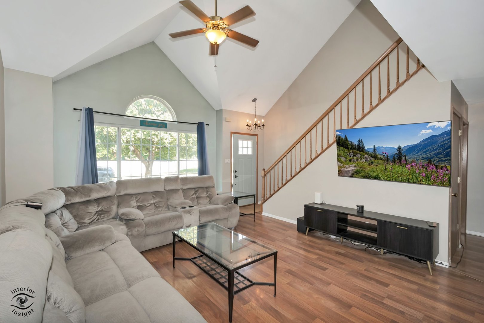1004 Addleman Street Property Photo 3