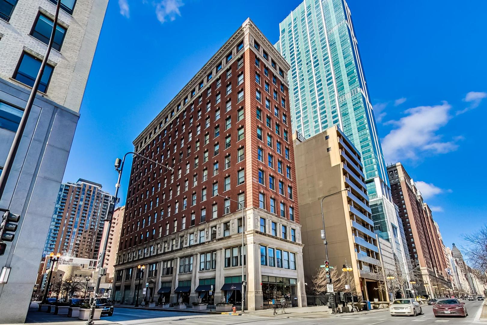 888 S Michigan Avenue 601 Property Photo 1