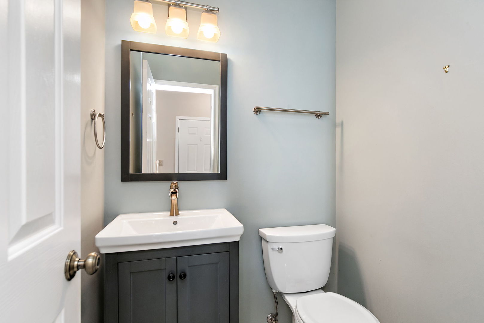 1075 Castleshire Drive 1075 Property Photo 12