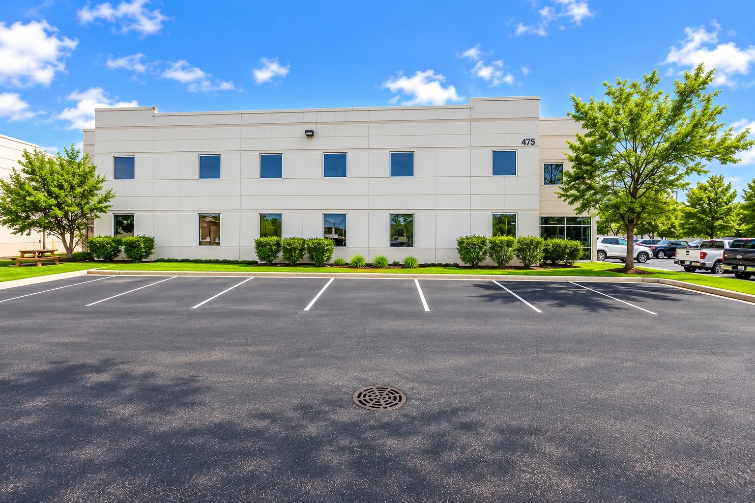475 Quadrangle Drive F Property Photo 10