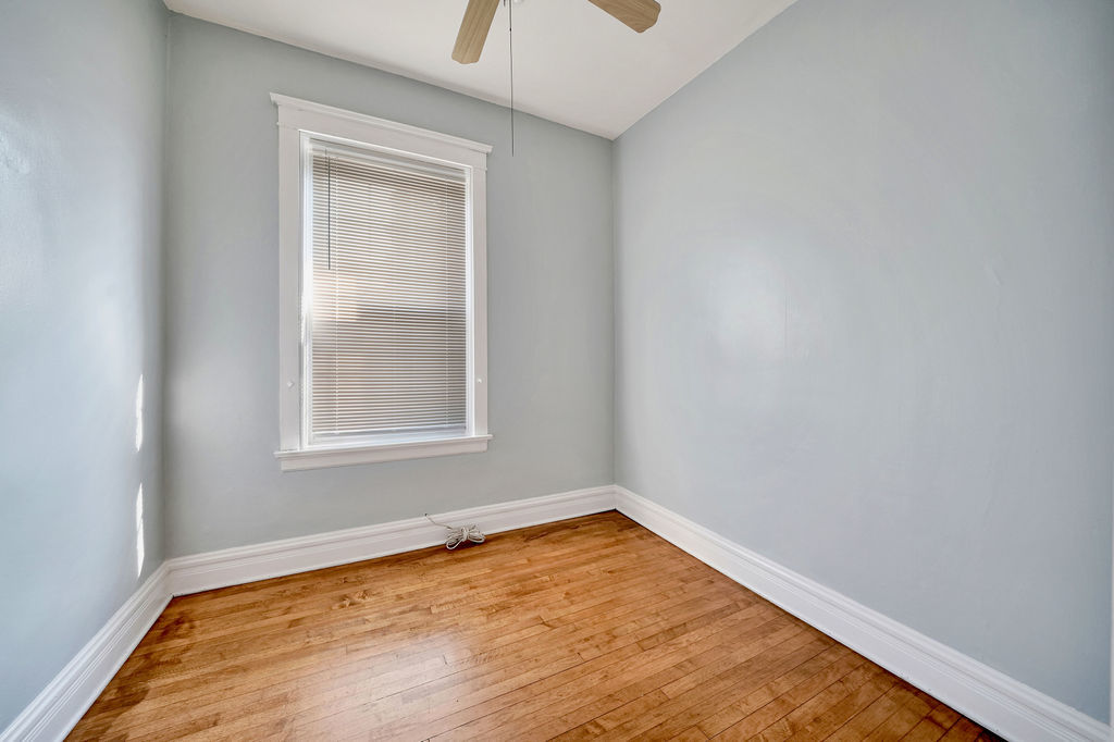 2241 S Austin Boulevard Property Photo 14